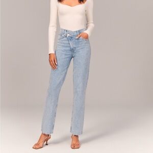 Abercrombie & Fitch 90s Straight Ultra High Rise Jeans